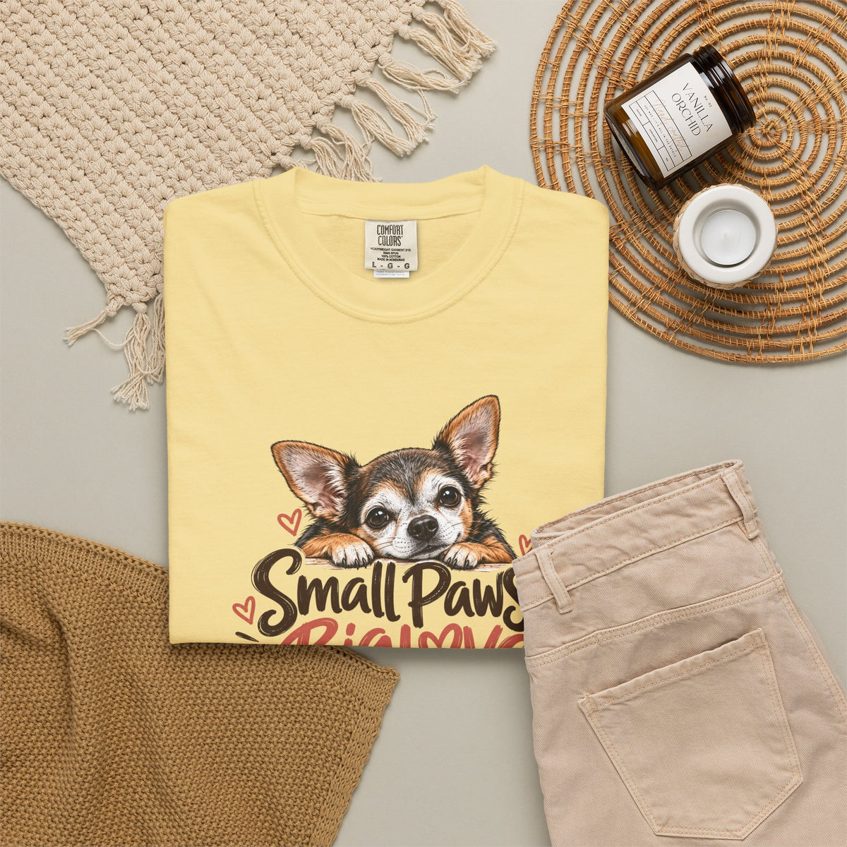 Small Paws. Big Love. | Senior Chihuahua Tee
