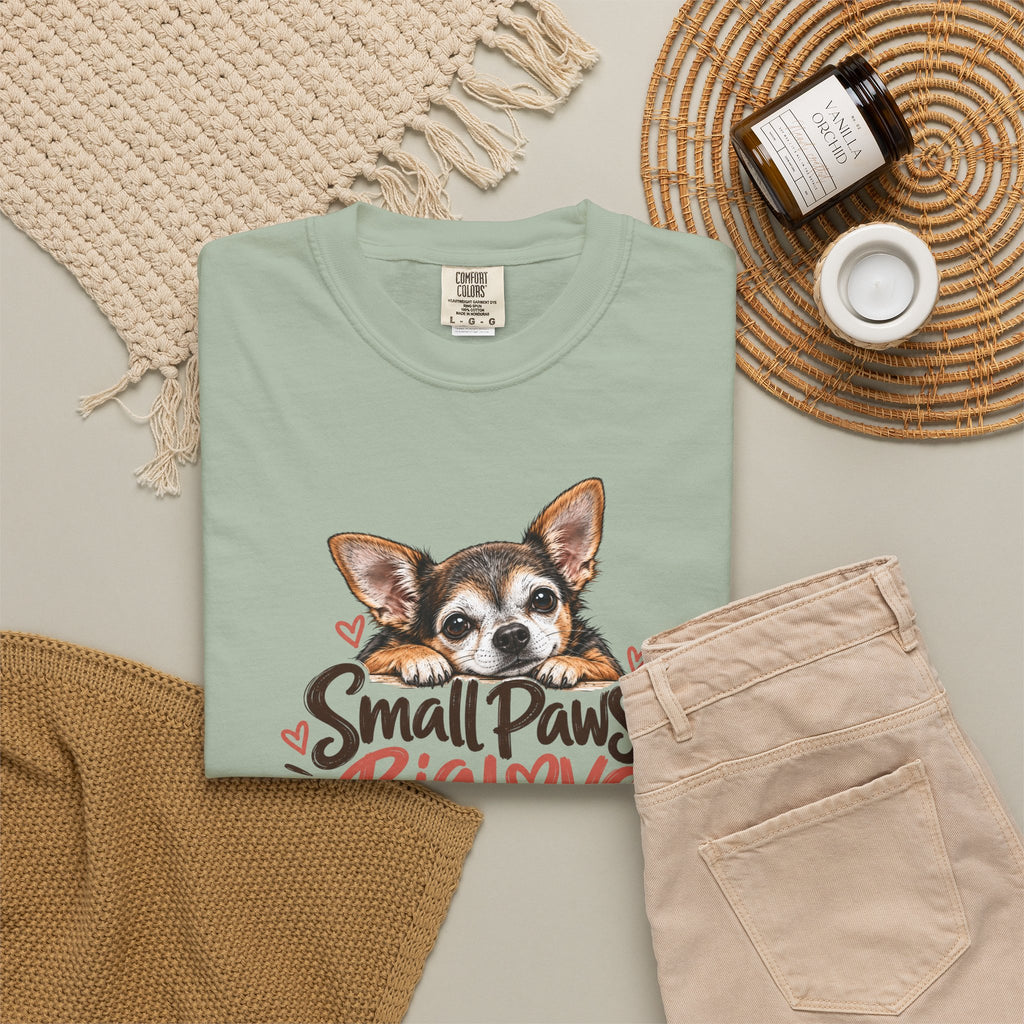 Small Paws. Big Love. | Senior Chihuahua Tee